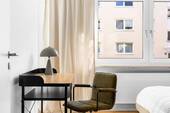 Schreibtisch - 