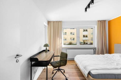 Wohn-/ Schlafzimmer - 