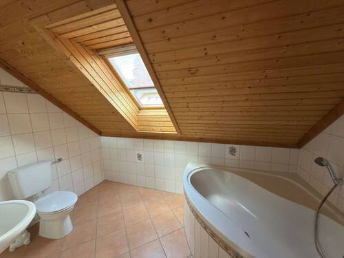 Badezimmer DG - 