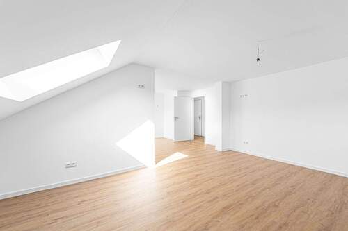 Dachgeschosswohnung 2 - 