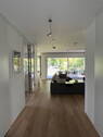 Blick ins Wohnzimmer vom Flur - 