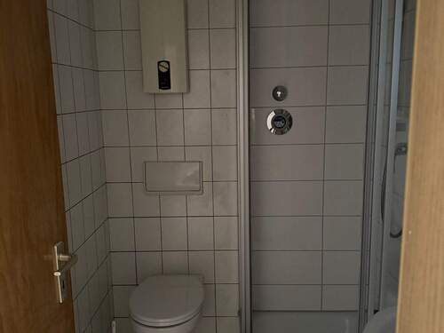 Bad mit Dusche 1.OG - 