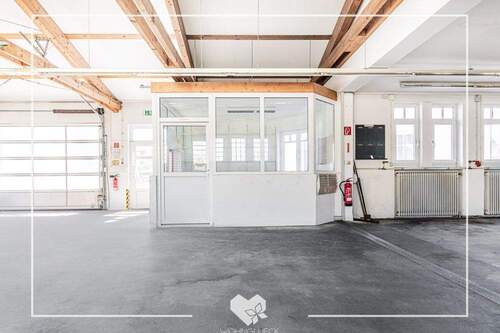 WG-WZ-D56_0075 - Halle in Prittriching