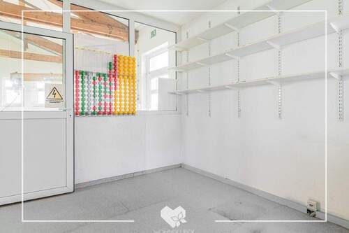 WG-WZ-D56_0076 - Halle in Prittriching zur Miete