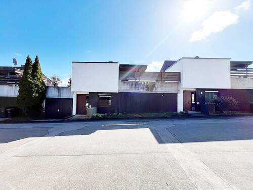 Außenansicht - 7 Zimmer Einfamilienhaus zum Kaufen in Schönaich