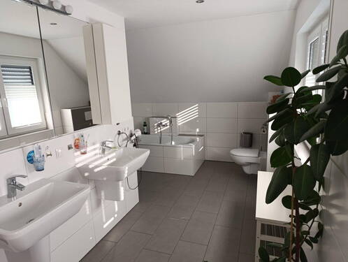 Bild 2 - 7 Zimmer Einfamilienhaus zum Kaufen in Wolfenbüttel