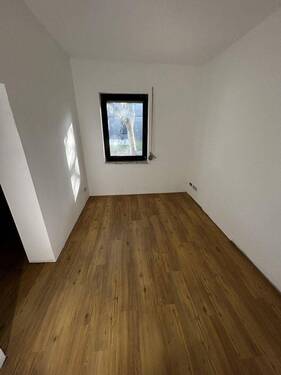 kleines Schlafzimmer/Büro - 