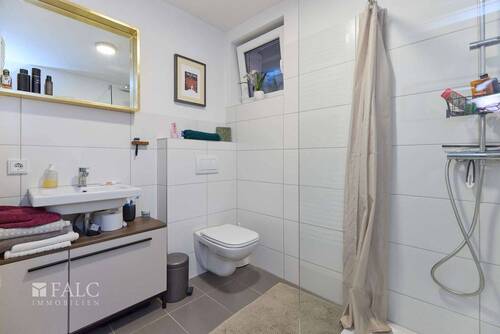 Badezimmer Untergeschoss - 