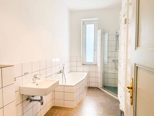 Badezimmer - 3 Zimmer Etagenwohnung in Leipzig