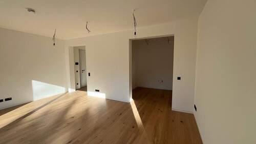 WhatsApp Image 2026-03-18 at 10.06.09 (6) - 2 Zimmer Etagenwohnung in Göttingen