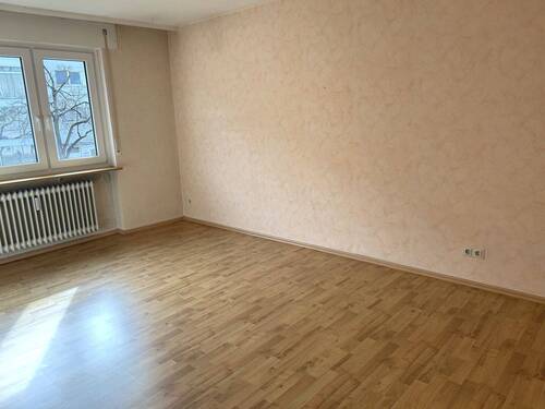 Zimmer - 4 Zimmer Etagenwohnung in Freiburg