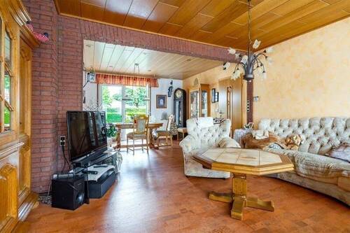 Wohnen / Essen - 5 Zimmer Einfamilienhaus in Esens