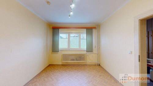 Zimmer EG - Reihenmittelhaus mit 82,00 m&sup2; in Merseburg zum Kaufen