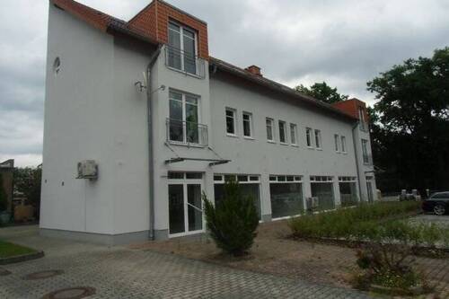 Westseite - 2 Zimmer Etagenwohnung in Bernsdorf