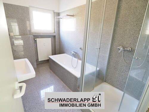 WC-Anlagen / Badezimmer - 