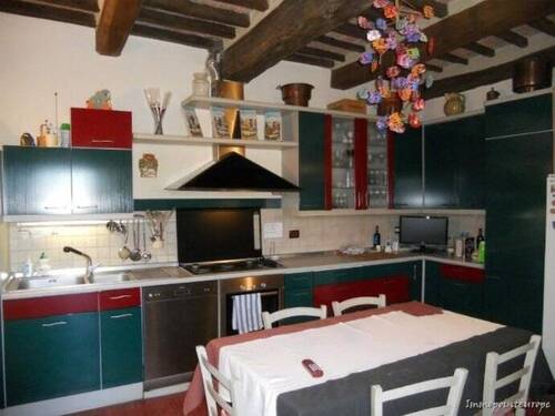 Bild 4 - Mehrfamilienhaus, Wohnhaus mit 650,00 m&sup2; in Castiglione del Lago zum Kaufen