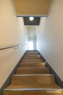 Separates Treppenhaus - Hotel, Pension, Gasthof zum Kaufen in Nürnberg