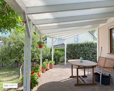Terrasse - 5 Zimmer Einfamilienhaus zum Kaufen in Berlin
