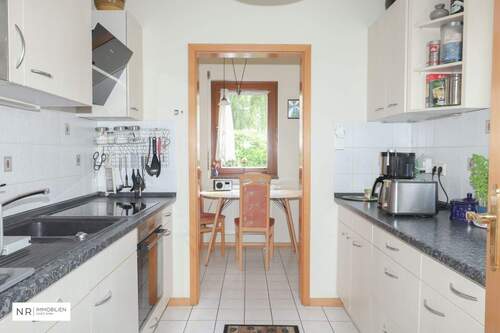 Küche - 5 Zimmer Einfamilienhaus in Berlin