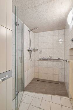 Badezimmer EG - 