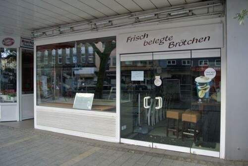 Straßen-Ansicht Ladenlokal - 