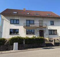 Viel Potential: Großes Haus mit jeder Menge Platz in Jettenbach