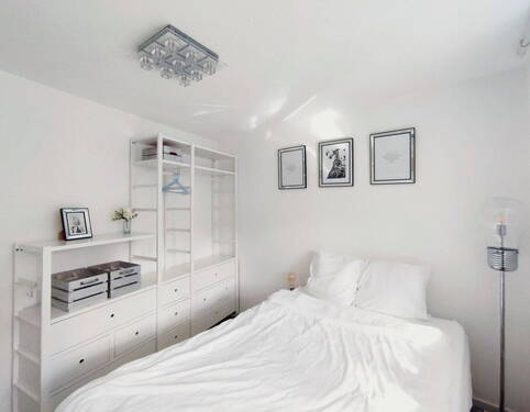 Bild 2 - 2 Zimmer Etagenwohnung zur Miete in Plochingen