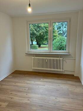 Arbeiten/Kind - 3 Zimmer Etagenwohnung in Kiel