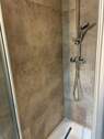 Bad mit Dusche - 