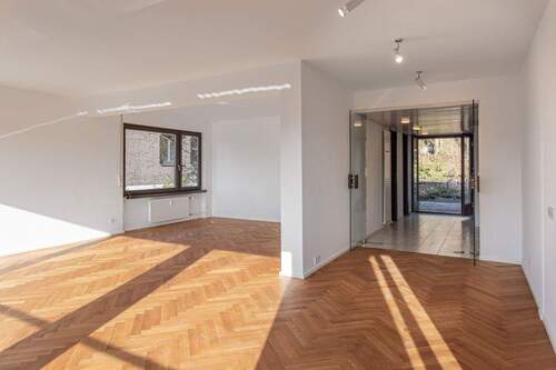 Wohbbereich Blick zum Flur - 