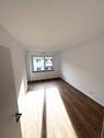 Bild 1 - Exklusive Neubau-Mietwohnung in List Vahrenwald - 4 Zimmer Wohnung mit Loggia