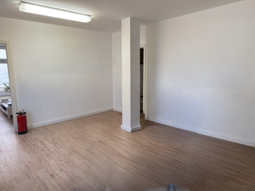 Zimmer 2 - 