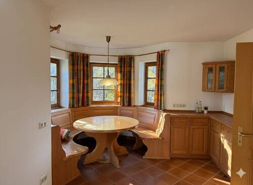 Essbereich - Einfamilienhaus mit 205,70 m² in Großhelfendorf zur Miete