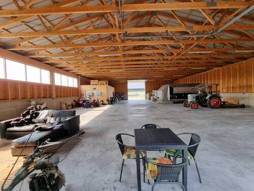 Innenansicht - Halle in Kreßberg / Marktlustenau