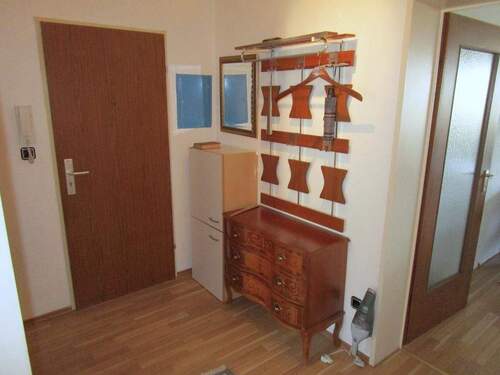 Diele - 2 Zimmer Etagenwohnung in Fürth