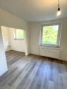 Wohnzimmer - Renovierte 2-Zimmer-Wohnung! - 389,00 EUR Kaltmiete, ca.  42,60 m² Wohnfläche
