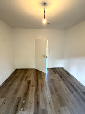 Schlafzimmer 2 - 2 Zimmer Etagenwohnung in Essen
