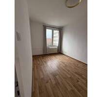 Helle 3-Zimmer-Wohnung mit Balkon in Hannover - Südstadt