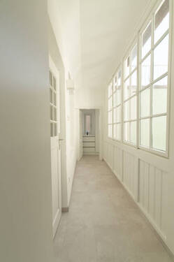 Flur zum Badezimmer - 