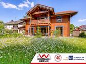Westansicht - Außergewöhnliches Massiv-Holzhaus in grüner Idylle - perfektes Zuhause in Kirchseeon