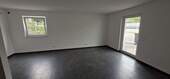 Wohnzimmer - 2 Zimmer Etagenwohnung zum Kaufen in Kirchheim am Neckar