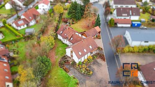 Luftaufnahme - Mehrfamilienhaus, Wohnhaus in Waldershof zum Kaufen
