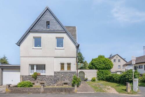 Außenansicht - 7 Zimmer Einfamilienhaus in Bonn