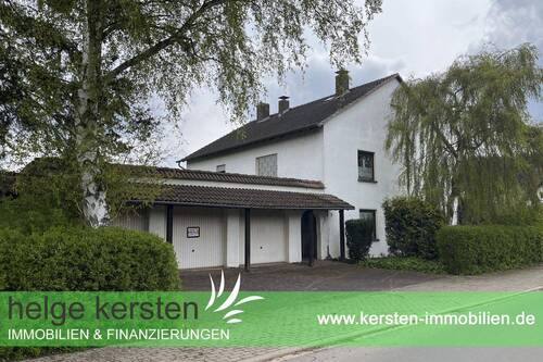 Zweifamilienhaus in Vöhl - Großzügiges Zweifamilienhaus in Vöhl sucht neue Eigentümer!