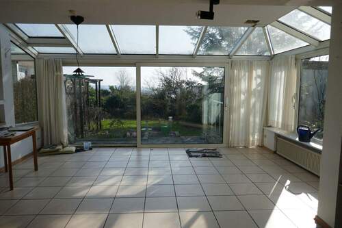 Wohnzimmer - Einfamilienhaus mit 140,00 m&sup2; in Saarbrücken zum Kaufen