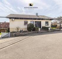 Modernes Landhaus mit Einliegerwohnung, hochwertiger Ausstattung und Traumgarten! - Tiefenbronn / Lehningen