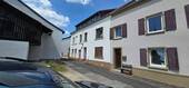 Gebäudefront - 8 Zimmer Einfamilienhaus in Rehlingen-Siersburg