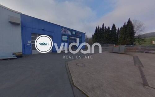 Außenansicht - Halle in Engelskirchen