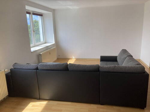 Wohnzimmer - 2-Zimmer-Wohnung mit tollem Ausblick auf Burgstädt