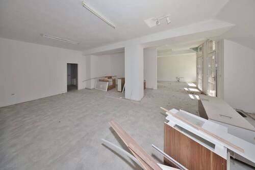 Verkaufsfläche - Büro in Wilhelmshaven zur Miete
